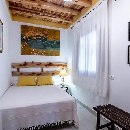 Casa Con Piscina, Jardin Y Juegos Exteriores Montecristo