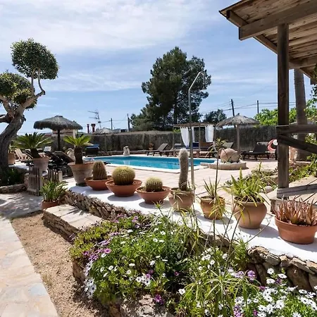 Casa Con Piscina, Jardin Y Juegos Exteriores *