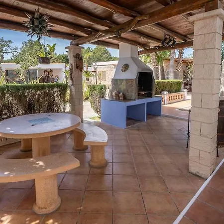 Casa Con Piscina, Jardin Y Juegos Exteriores * Montecristo
